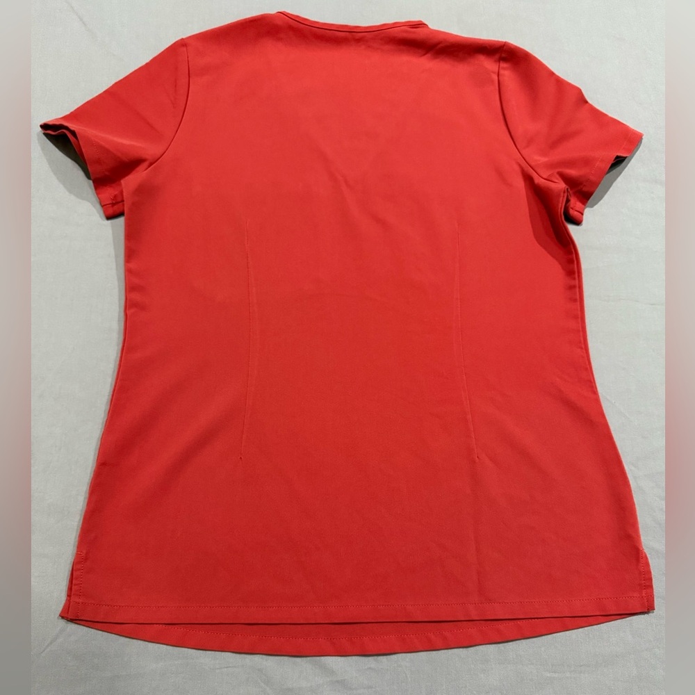 Figs Technical Collection Scrub Top In Red Extra Small - Picture 2 of 7